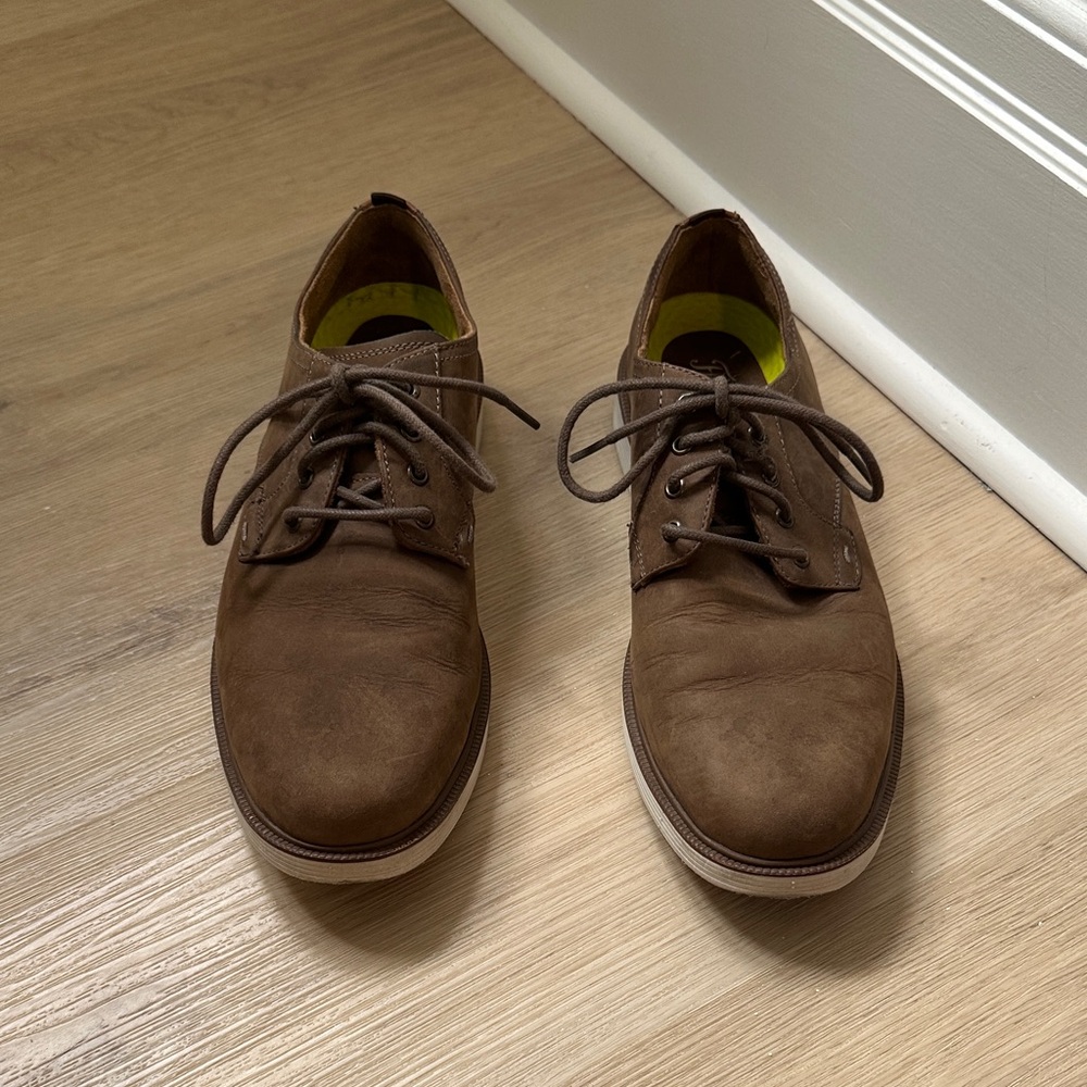 Florsheim Brown Derby Shoes